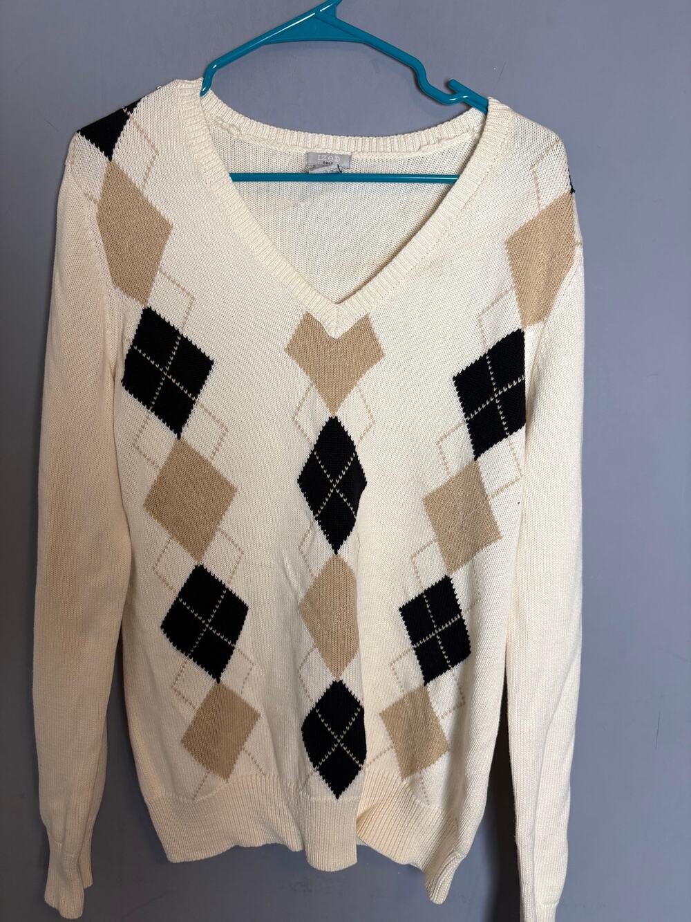 Izod  Golf Cream Beige Black Argyle V‑Neck Sweater Women’s  Large